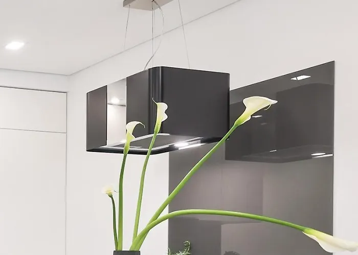 Appartement S&s Luxury With Balcony, 10 Minutes Walk To Old Town, Free Parking *