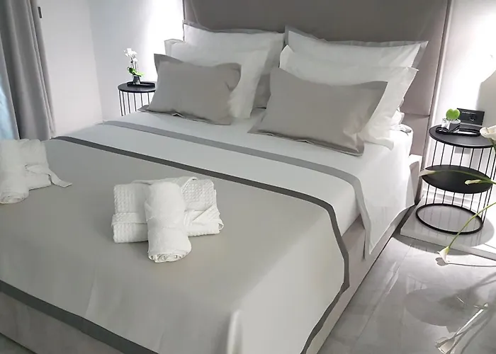 Appartement S&s Luxury With Balcony, 10 Minutes Walk To Old Town, Free Parking Zadar